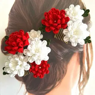 No.607 츠마미자이쿠 머리 장식 헤어콤 성인식 졸업식 시치고산 하카마