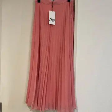 미사용 새상품 ZARA 핑크 플리츠 스커트