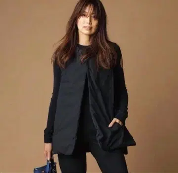 새상품급 FORME 다운 베스트 다운 베스트 블랙 히가시하라 아키 씨