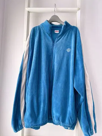 niko and - 니코앤드 파랑 벨벳 라인 지퍼 자켓