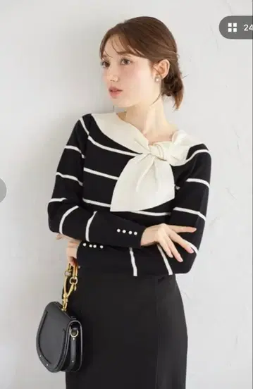 펄 커프스 x 사이드 리본 넥 니트탑