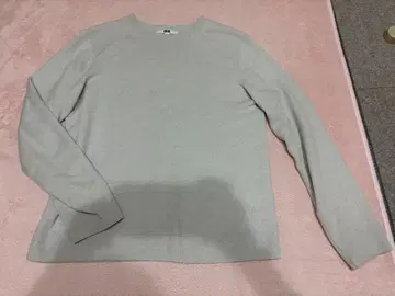 UNIQLO 캐시미어 크루넥 스웨터