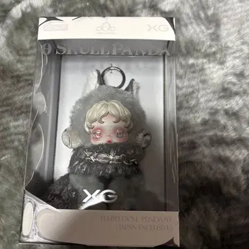 SKULLPANDA x XG 봉제 인형 펜던트 (일본 한정판)