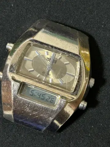 시티즌 디지털 아날로그 콤비네이션 손목시계 하자품 작동 중