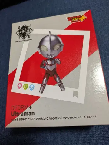 DFORM+ 울트라맨 피규어