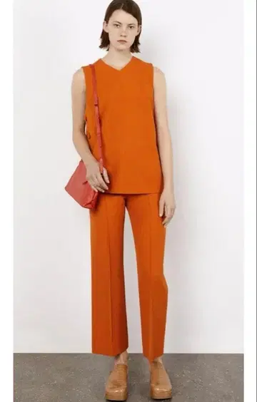 ZARA 오렌지 슬리브리스 셋업