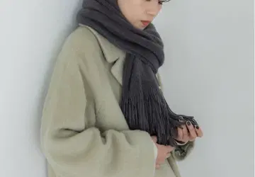 크루레 모이스트 터치 볼륨 스톨 차콜 그레이