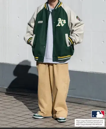 Perushu x MLB A's 바시티 자켓 그린 베이지