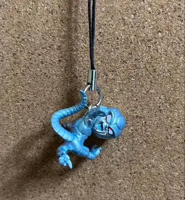 드래곤볼 UDM 메탈 쿠우라 블랙 끈 초기