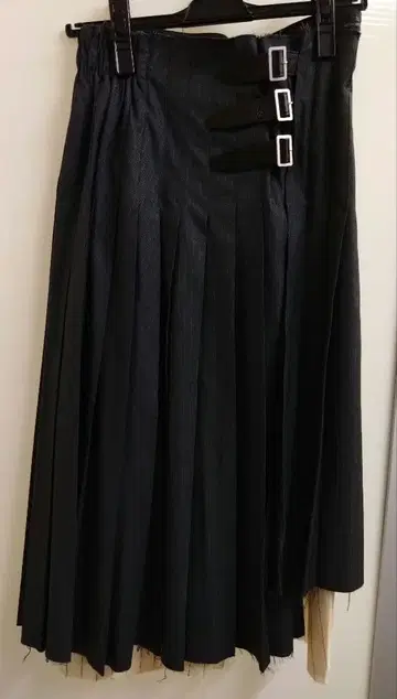 새상품급 neith. 네이스 아지메 레이어드 스커트 커팅