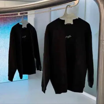 SKYLRK 블랙 트레이닝복 [하라주쿠 한정판]