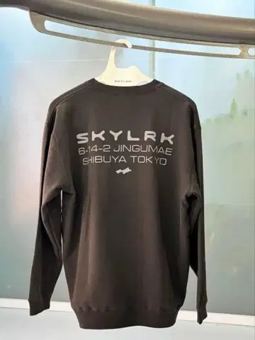 SKYLRK 블랙 트레이닝복 [하라주쿠 한정판]