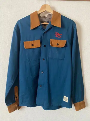 SBMS 긴팔 셔츠 파랑 브라운 자수