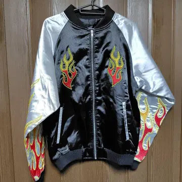 불꽃 자수 스카잔 M 사이즈 블랙 실버