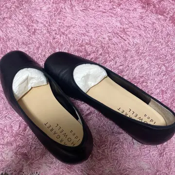 MARGARET HOWELL 블랙 가죽 로퍼