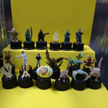 도호 괴수 시리즈 병뚜껑 컬렉션 15개 + 극장 한정판 캡 3개