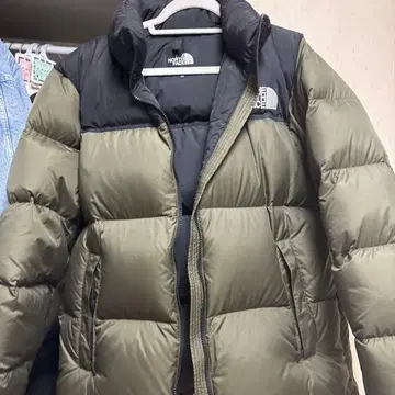 THE NORTH FACE 다운 자켓 올리브 그린 블랙