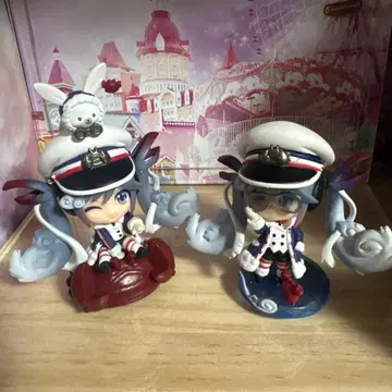 가샤폰 복권 하츠네 미쿠 유키 미쿠 2022 피규어 2종