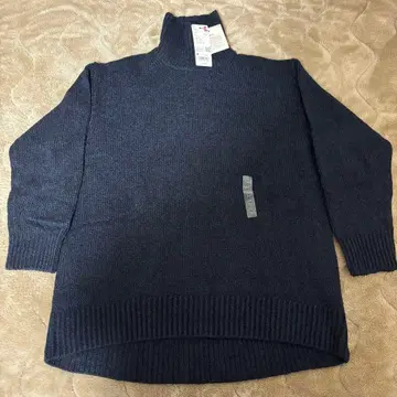 UNIQLO 네이비 소프트 니트 하이넥 스웨터 M
