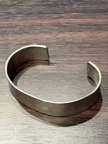 히무로 쿄스케 와이드 뱅글 Judge me all you want