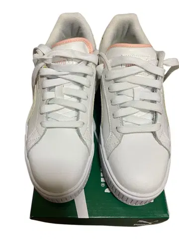 [ 새상품급/PUMA 통굽 스니커즈 ] 플랫폼 화이트 푸마 신발