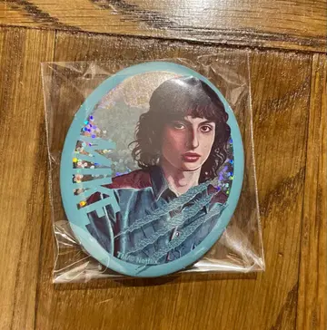 홀로그램 캔뱃지 기묘한 이야기 마이크