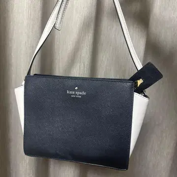 케이트 스페이드 숄더백 블랙/화이트