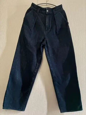 데님 턱 트라우저