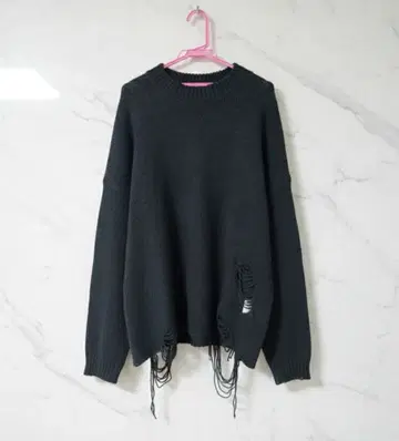 데미지 가공 니트 y2k 그런지 지뢰계 v계 데미지 니트