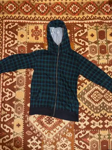 지퍼 후드티 체크