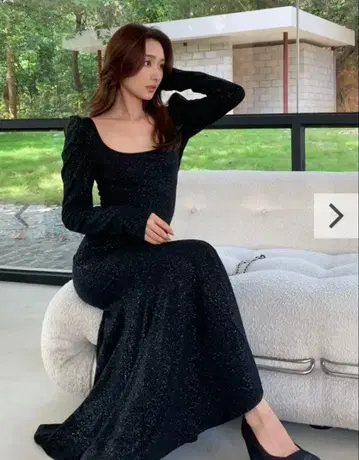 BIRTHDAY BASH 머메이드 원피스 (새상품)