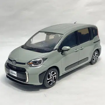 1/30 도요타 시엔타 sienta 컬러 샘플 어반 카키 모형