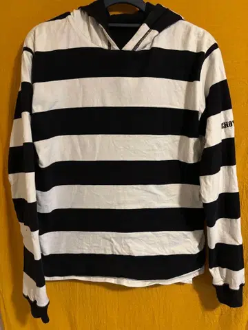 SCHOTT 스트라이프 후드티 블랙/화이트