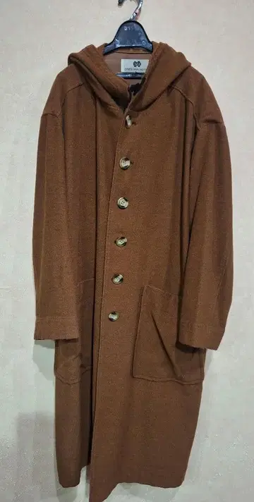 DRIES VAN NOTEN 후드 부착 롱 코트