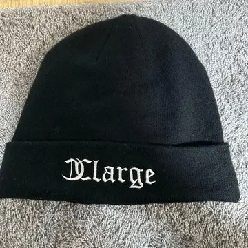 XLARGE 블랙 니트 모자 원사이즈 가격 인하 협상 가능