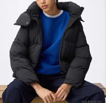 블랙 다운 자켓 후드 부착