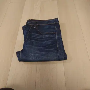 다크 블루 스트레이트 데님