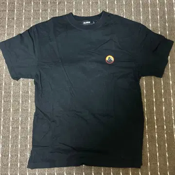 XLARGE 블랙 T셔츠 M 사이즈