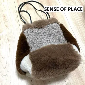 SENSE OF PLACE 퍼 패치워크