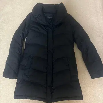 QUEENS COURT 블랙 다운 자켓 사이즈 1