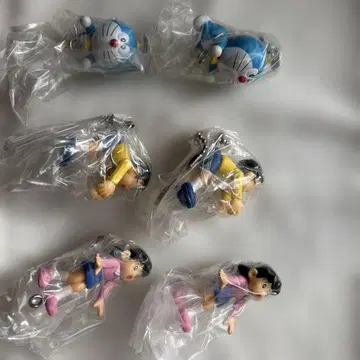 도라에몽 가챠가챠 집어서 이어서 마스코트