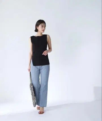 NATURAL BEAUTY BASIC 센터 프레스 스트레이트 데님 팬츠