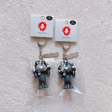 블랙 미야쿠미야쿠 PVC 입체 키링 2개