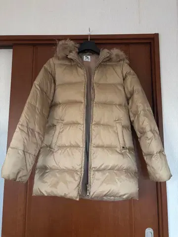 베이지 다운 자켓 후드 부착 사이즈 2