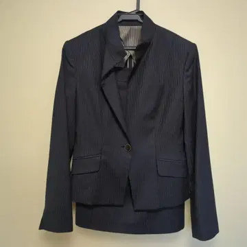 블랙 스트라이프 셋업 수트