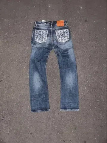 EVISU 스트레이트 데님