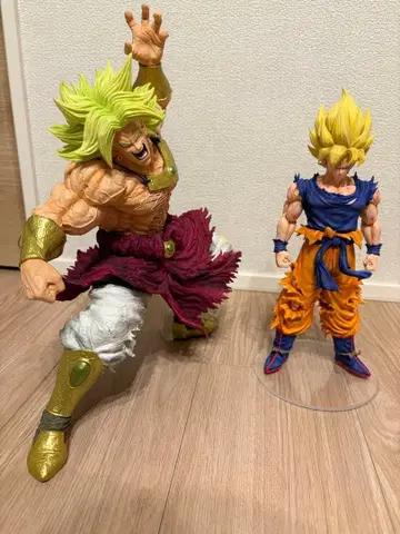 드래곤볼 피규어 묶음 판매.