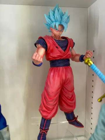 그란디스타 드래곤볼 손오공 리페인트 피규어.