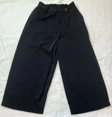 EMODA (에모다) 블랙 와이드 팬츠 버튼 M 사이즈