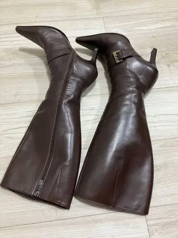 다크 브라운 가죽 롱 부츠